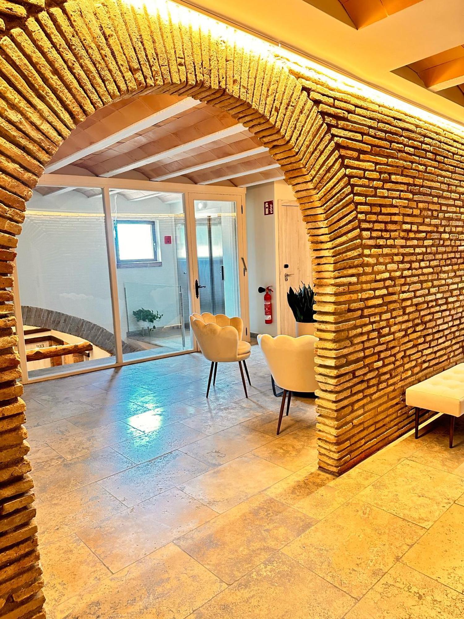 Boutique Hotel Comtal Empuries Roses Exterior foto
