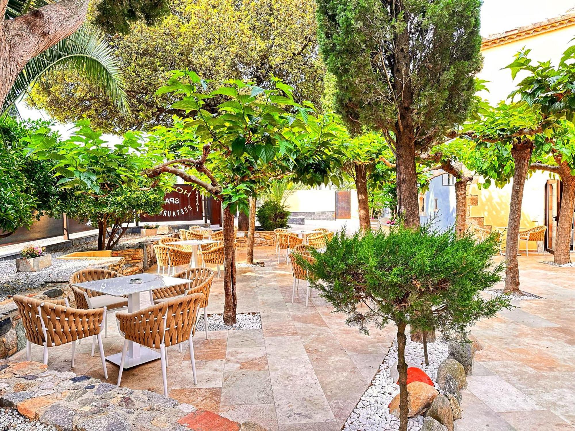 Boutique Hotel Comtal Empuries Roses Exterior foto